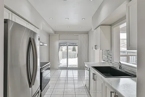 39 Craddock St, Vaughan, ON L6A 2R6