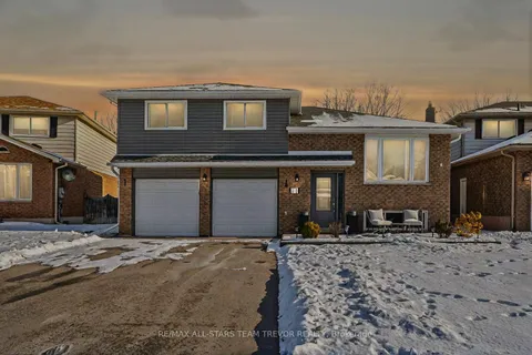 11 Windover Dr, Georgina, ON L4P 3L8