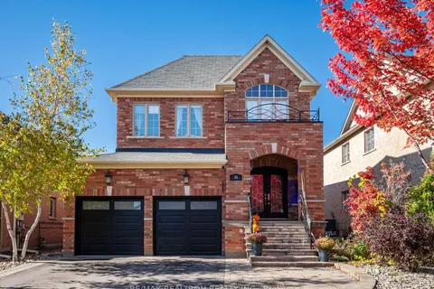 30 Giordano Way, Vaughan, ON L6A 0H4
