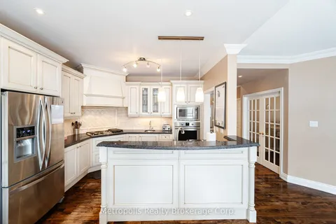 41 Richvalley Cres, Richmond Hill, ON L4E 4C9