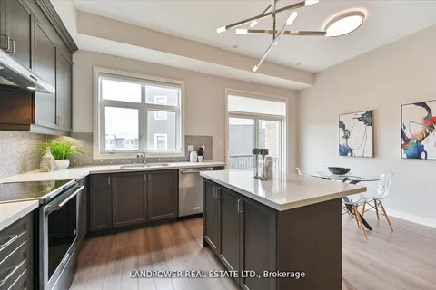 5 Arianna Cres, Vaughan, ON L6A 4M1