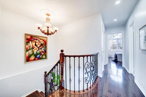 6 Majestic Dr, Markham, ON L6C 2B2