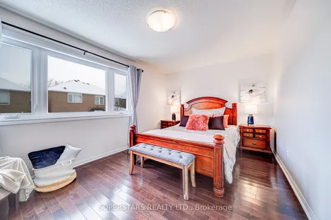 6 Majestic Dr, Markham, ON L6C 2B2