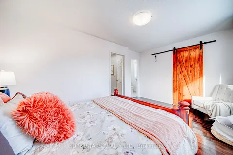 6 Majestic Dr, Markham, ON L6C 2B2