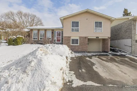 237 Patterson St, Newmarket, ON L3Y 3L5