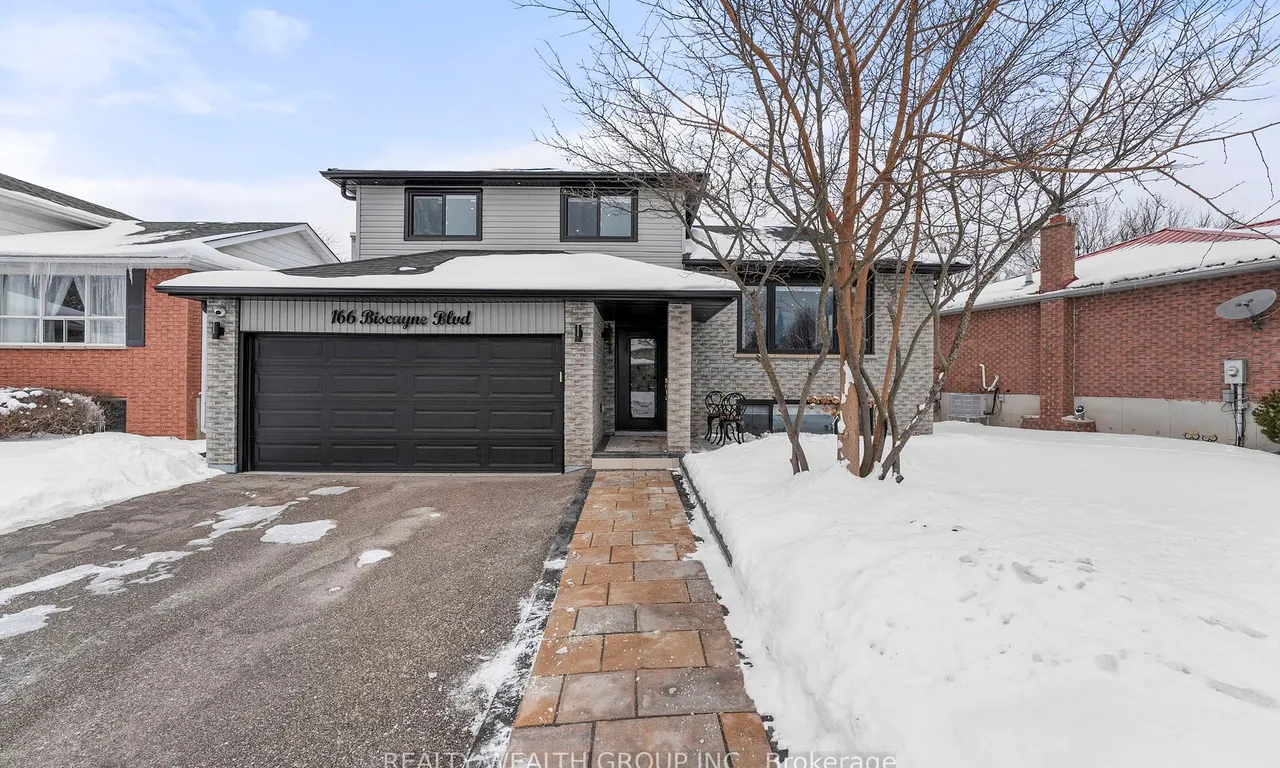 166 Biscayne Blvd, Georgina, ON L4P 3M1