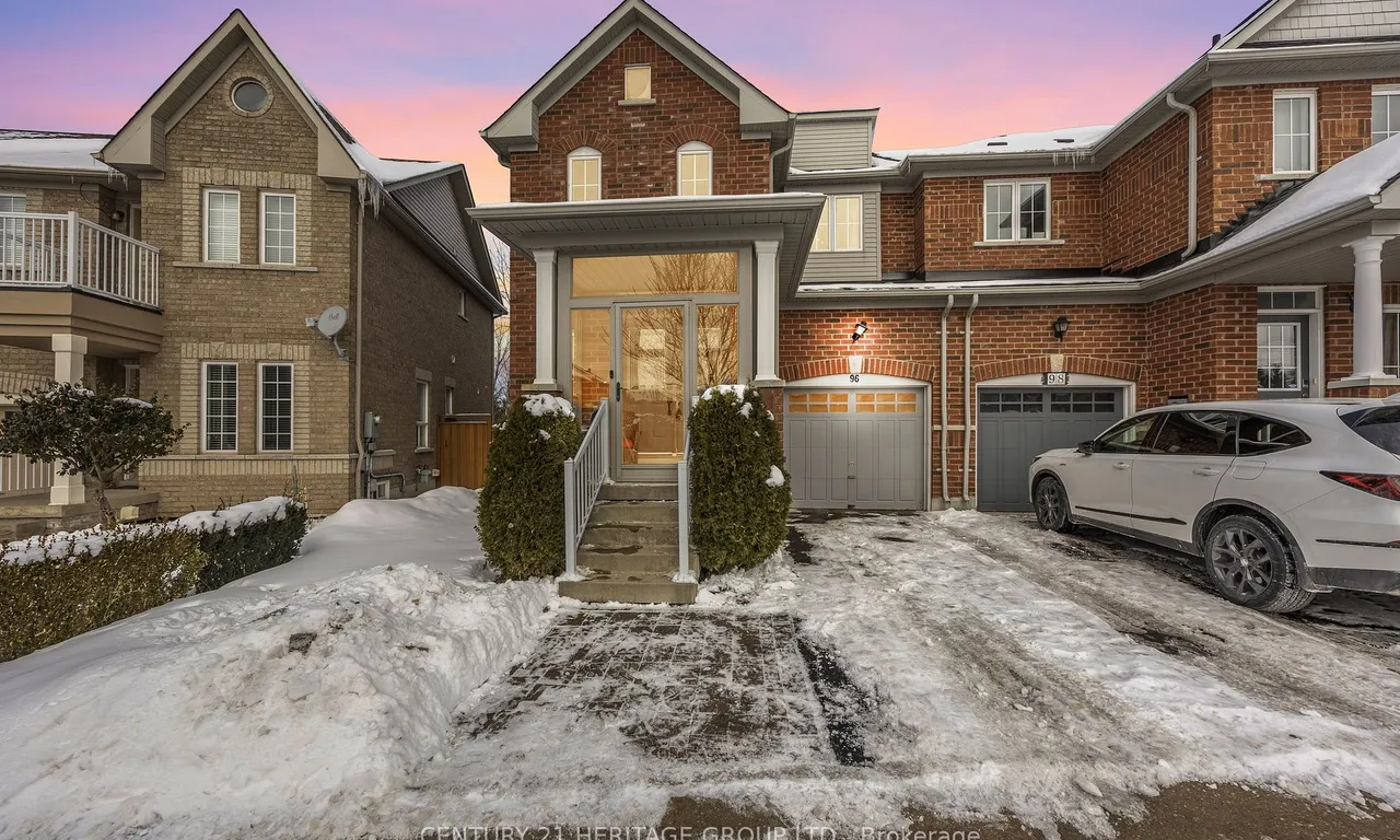 96 Dovetail Dr, Richmond Hill, ON L4E 5A7
