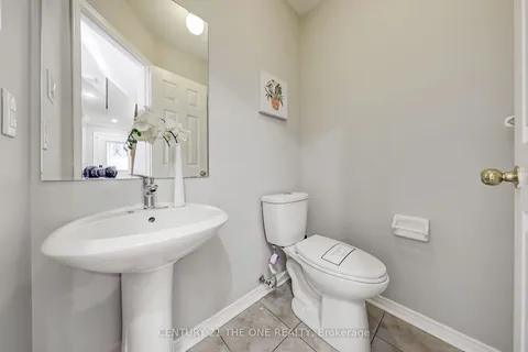 21 Apollo Rd, Markham, ON L3S 4G8