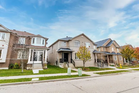 343 Via Carmine Ave, Vaughan, ON L4H 2N8