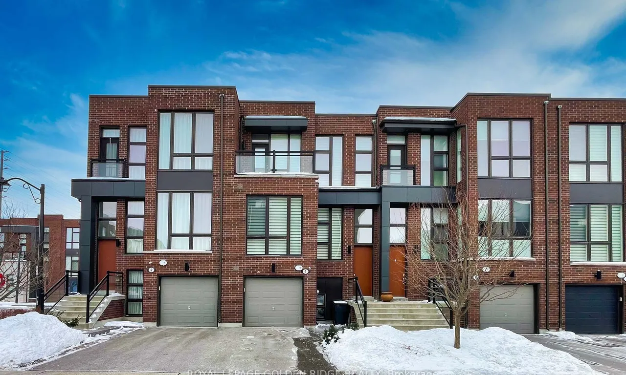 4 Allerton Rd, Vaughan, ON L4J 0K1