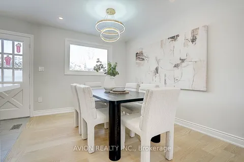 24 Drakefield Rd, Markham, ON L3P 1G5