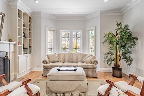 68 Edgar Avenue, Richmond Hill, ON L4C 6K4