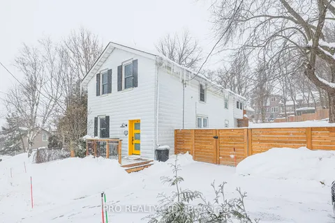 19051 Centre Street, East Gwillimbury, ON L0G 1M0