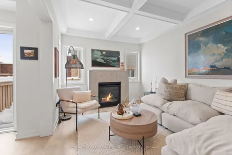 27 Anne Pegg Cres, Georgina, ON L0E 1R0