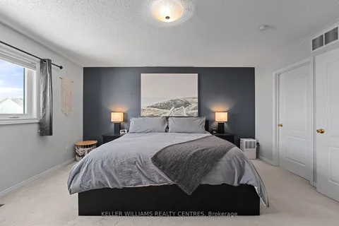 49 Laurendale Ave, Georgina, ON L4P 4A7