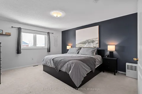 49 Laurendale Ave, Georgina, ON L4P 4A7