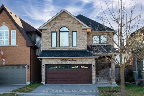 547 McBean Ave, Newmarket, ON L3X 2N5