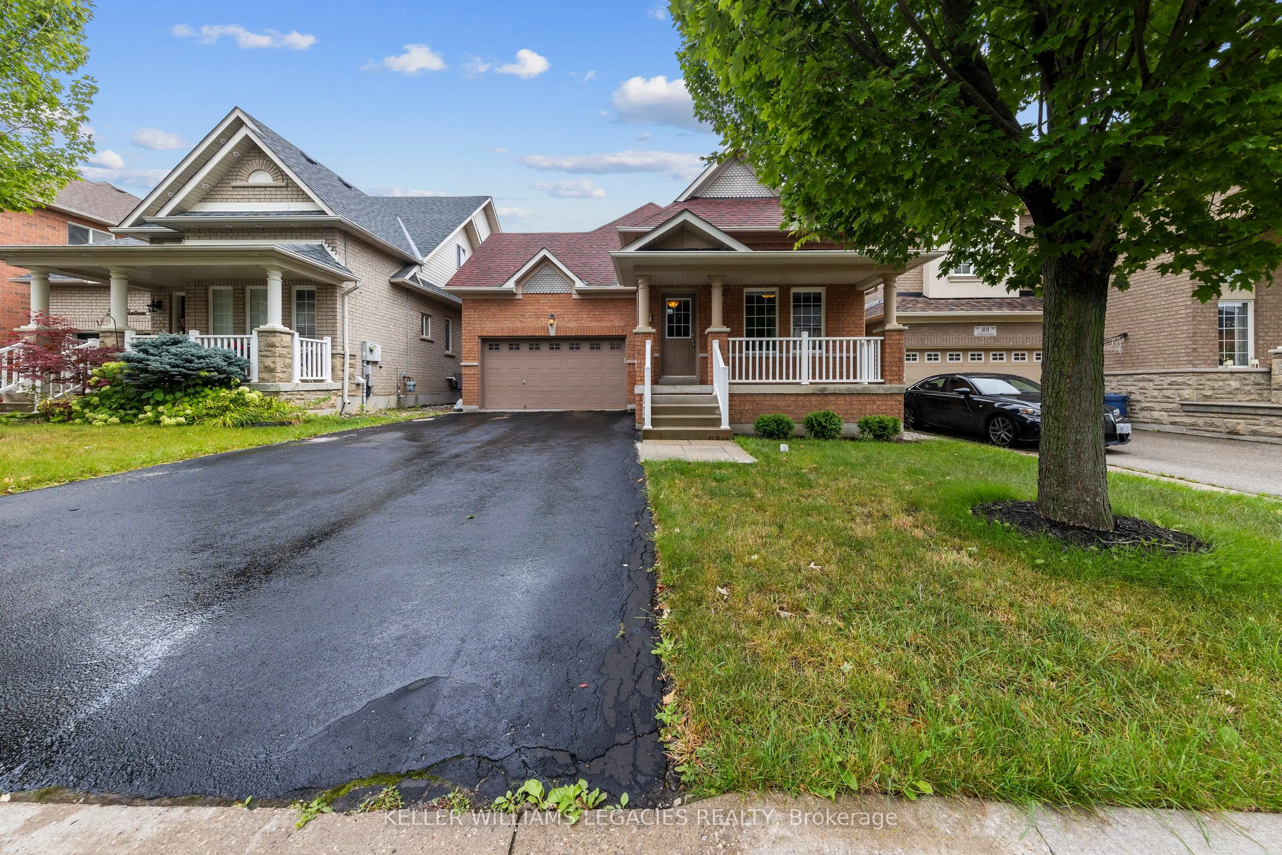 93 Chateau Drive, Vaughan, ON L4H 3B3