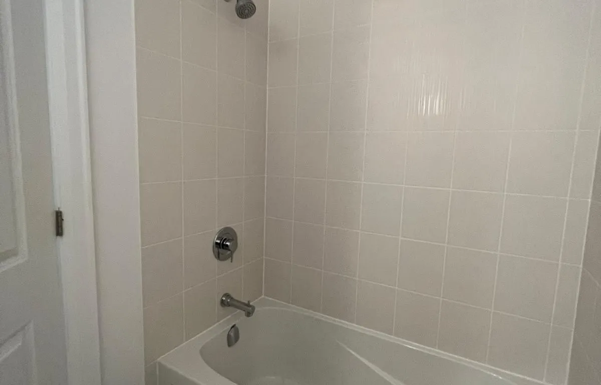 Condo Apt interior view at 10 Gatineau Dr Vaughan