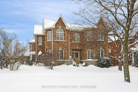 77 Foxchase Ave, Vaughan, ON L4L 9H5