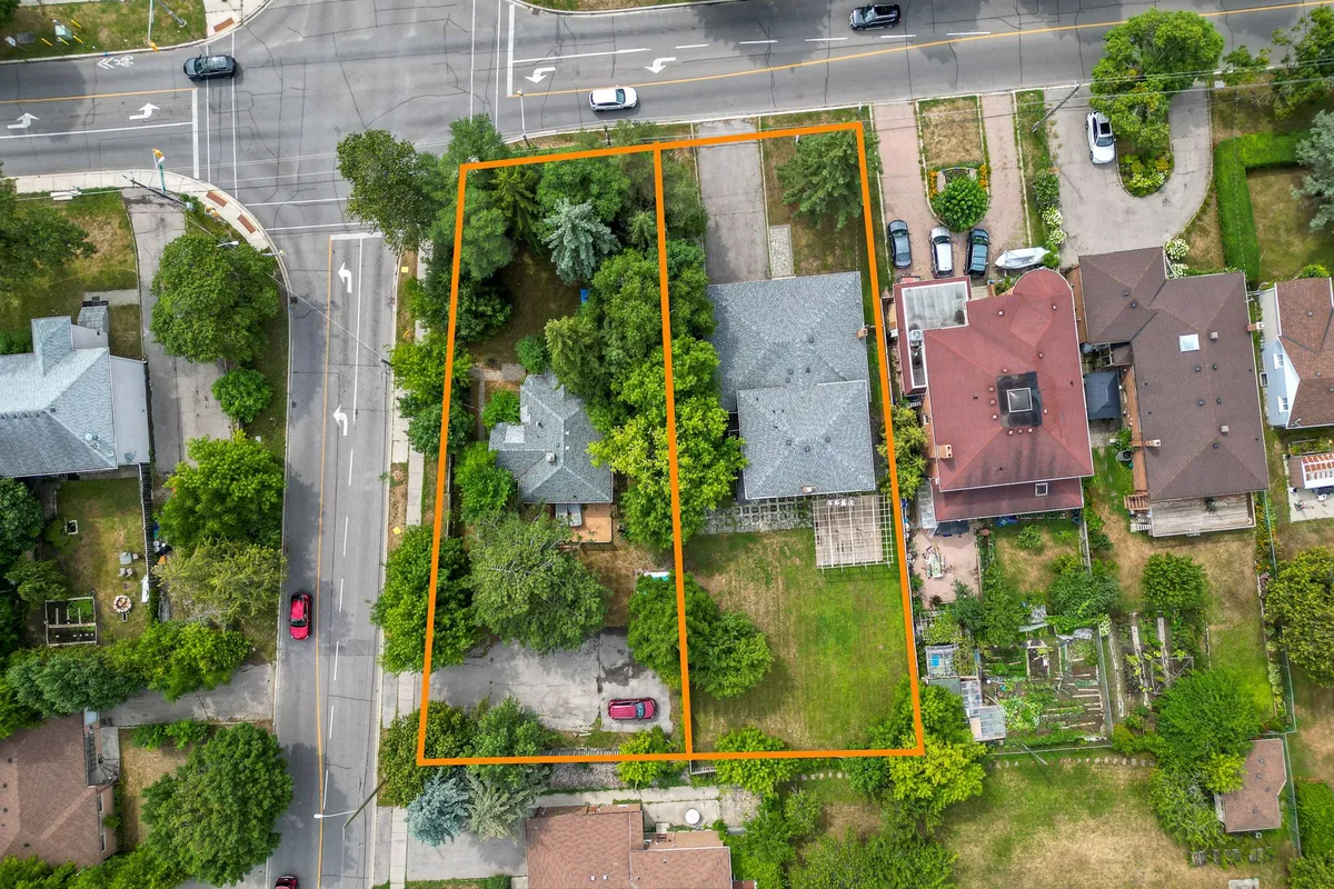 114 Weldrick Road, ON L4C 3V1