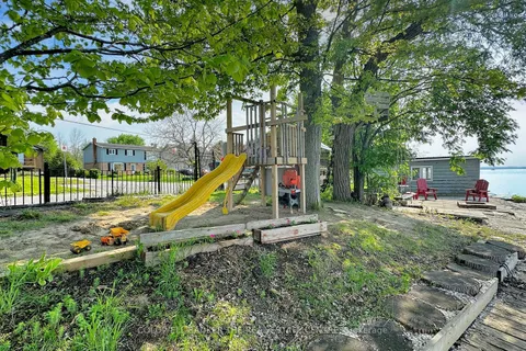 33 Lake Drive, Georgina, ON L4P 3E9