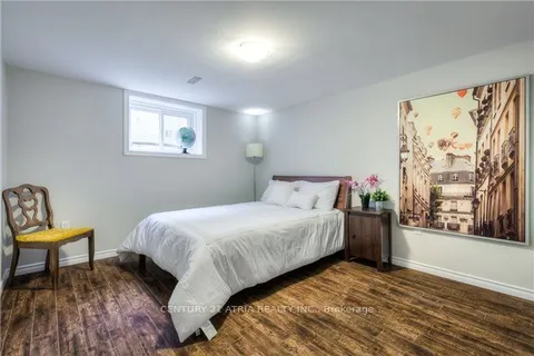 79 Cartier Crescent, Richmond Hill, ON L4C 2N3