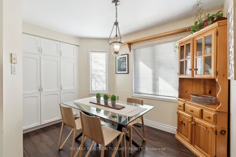 551 Carberry St, Newmarket, ON L3X 2A7