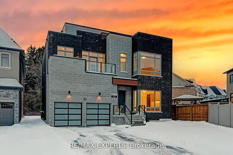 26 Night Sky Court, Richmond Hill, ON L4C 2R4