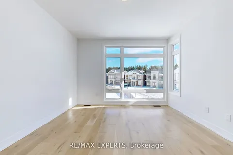 26 Night Sky Court, Richmond Hill, ON L4C 2R4