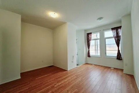 103 Carneros Way, Markham, ON L6B 1R2