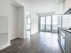 898 Portage Parkway, Vaughan, ON L4K 0J6
