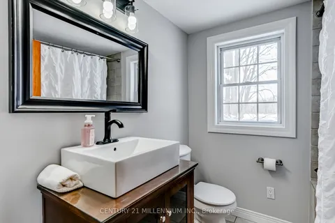 5065 Tenth Line, New Tecumseth, ON L0G 1A0