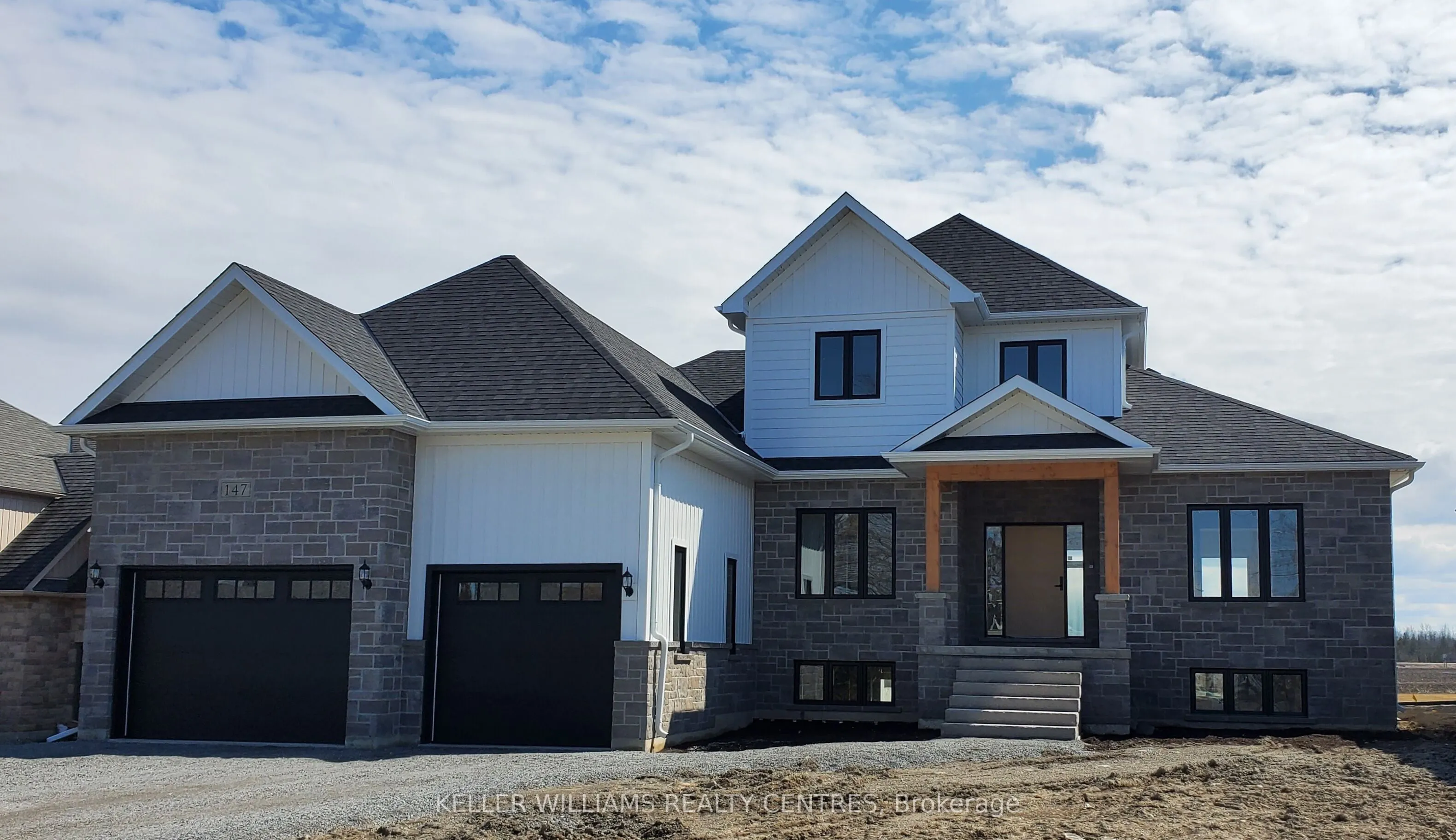147 Lake Drive, Georgina, ON L4P 0S7