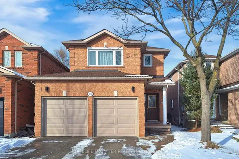 271 Austinpaul Drive, Newmarket, ON L3X 2C3