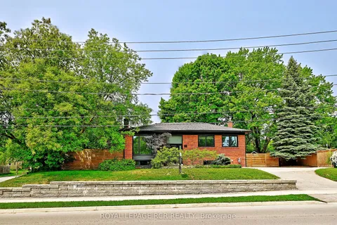93 Queen Street, Newmarket, ON L3Y 2E7