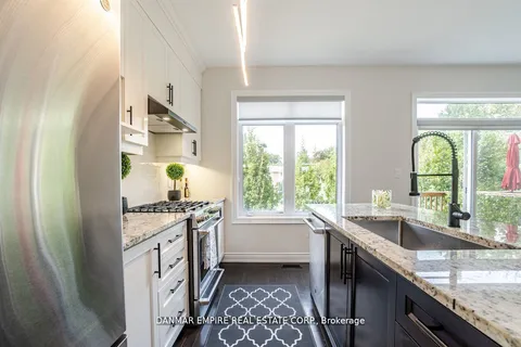 46 Ingleside Street, Vaughan, ON L4L 0H9