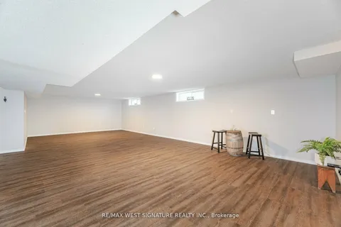 13485 8th concession Road, King, ON L7B 1K4