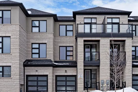 250 Vermont Avenue, Newmarket, ON L3X 0M5