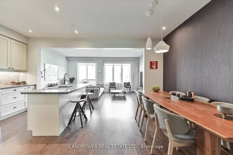 108 Dariole Drive, Richmond Hill, ON L4E 0Y8