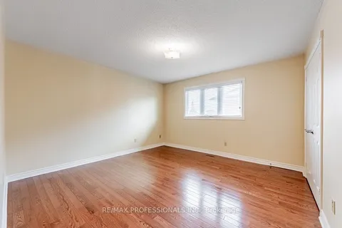 248 Conti Crescent, Vaughan, ON L4L 6V7