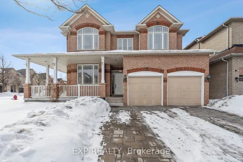 122 Bilbrough Street, Aurora, ON L4G 7W5