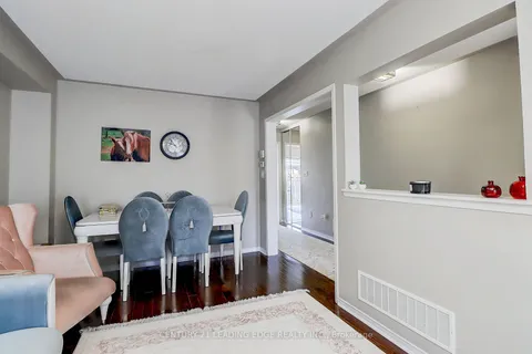 155 Webb Street, Bradford West Gwillimbury, ON L3Z 0B9