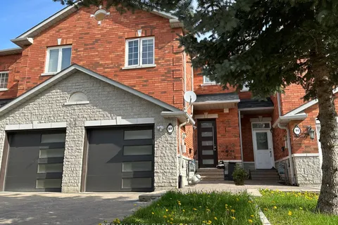 93 Benson Avenue, Richmond Hill, ON L4C 4E5
