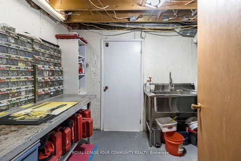 35 John Dexter Place, Markham, ON L3P 3G2