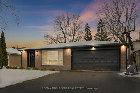 15 Eastern Avenue, New Tecumseth, ON L0G 1W0