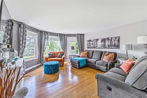 1108 Goshen Road, Innisfil, ON L9S 2M5