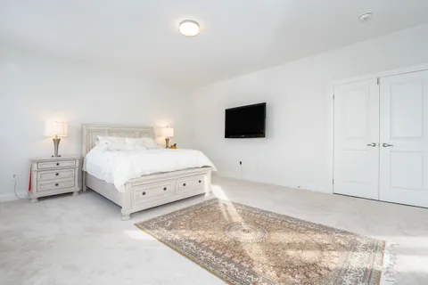 9 Backhouse Drive, Richmond Hill, ON L4E 1M8