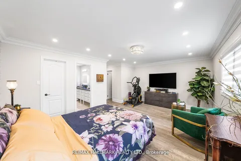 37 Copperstone Crescent, Richmond Hill, ON L4S 2C5