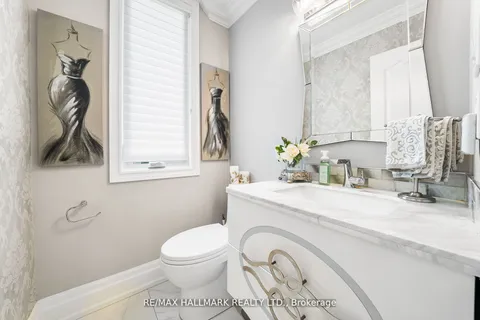 37 Copperstone Crescent, Richmond Hill, ON L4S 2C5